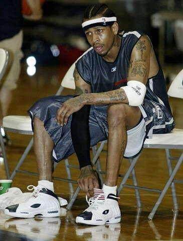 近5轮仅1胜！阿莫林赛后谈战平西汉姆联：沮丧！愤怒！（近5战仅1胜！阿莫林平西汉姆后：失望且愤怒）