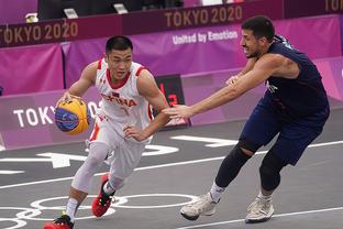 臭名远扬，黄潜球迷在社媒创建“不要帕尔特伊”的标签（争议延烧，黄潜球迷在社媒发起“拒绝帕尔特伊”标签）