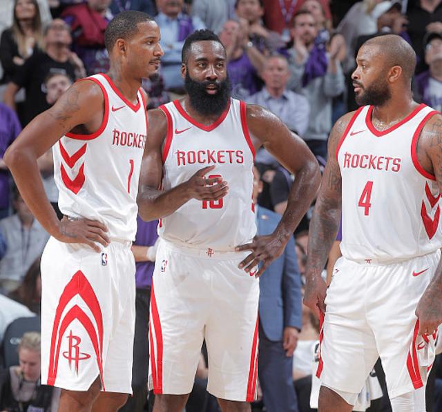 磐田前锋：希望本赛季进球数上双，与昔日主帅重逢全力争胜（磐田射手：本季冲击两位数进球，重逢旧帅誓夺胜）