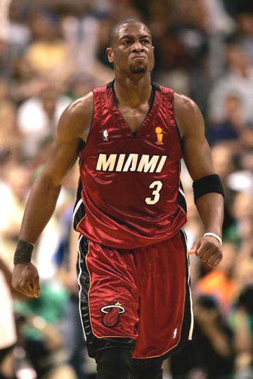 博主谈徐根宝难觅接班人：崇明基地待遇不行，管理方法落伍（博主称徐根宝后继乏人：崇明基地待遇偏低、管理理念过时）