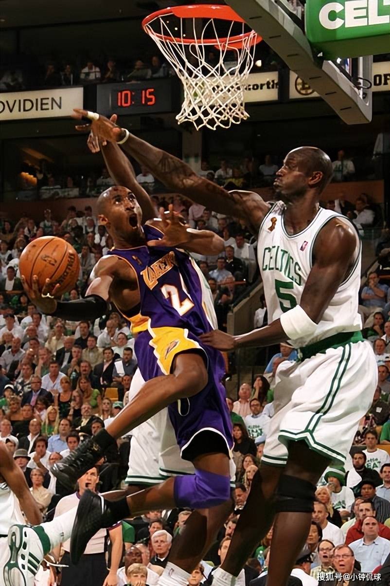 替补上阵，国米两位小将斯皮纳塞和博沃上演一线队首秀（国米两小将斯皮纳塞、博沃替补登场迎来一线队处子秀）